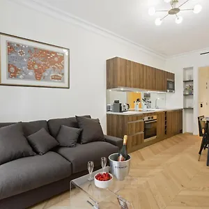 Apartment 270 Haute - Superb In Paris., Paris